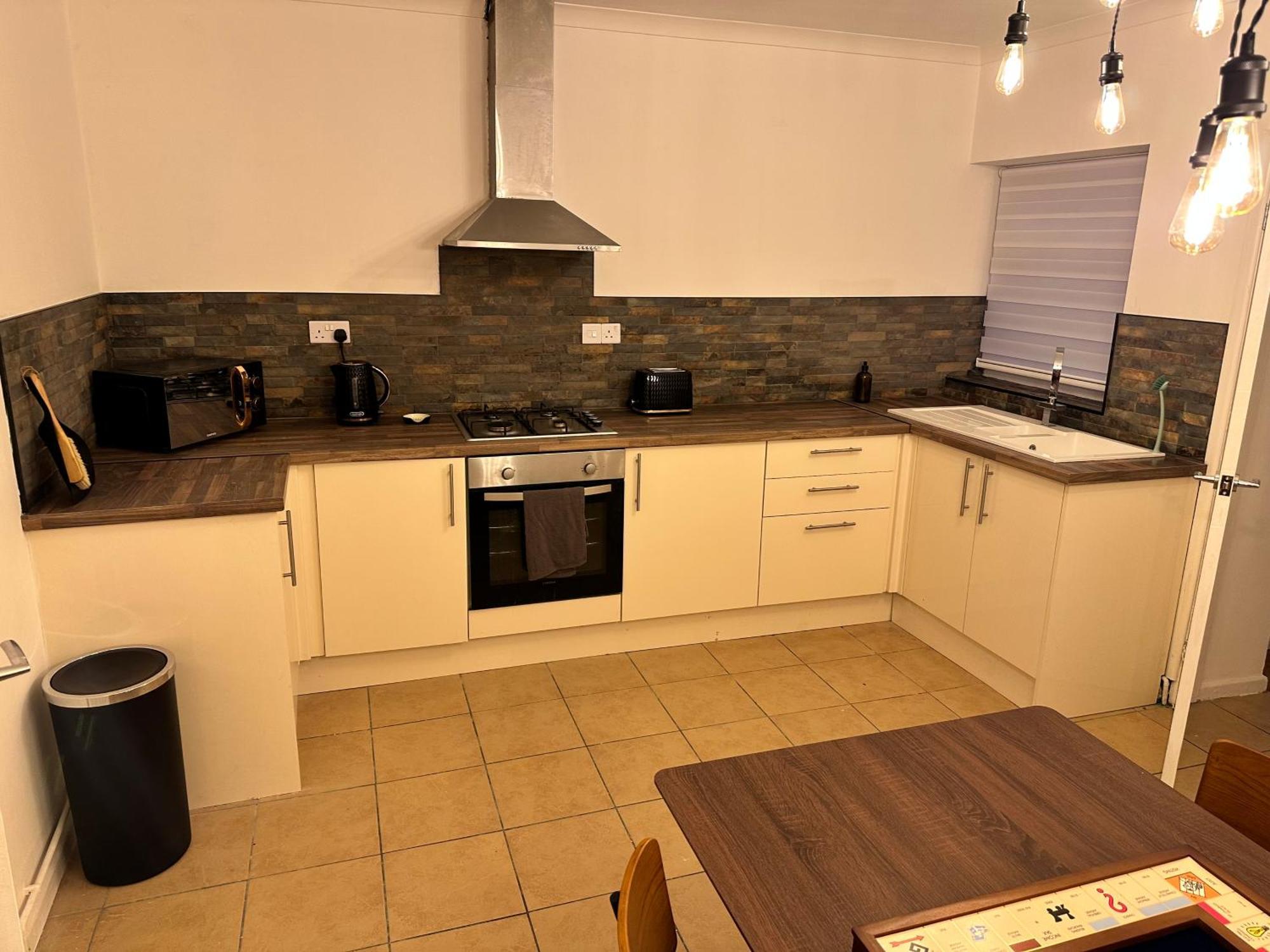Stylish Miners Cottage, Treorchy, Rhondda Treorky 외부 사진